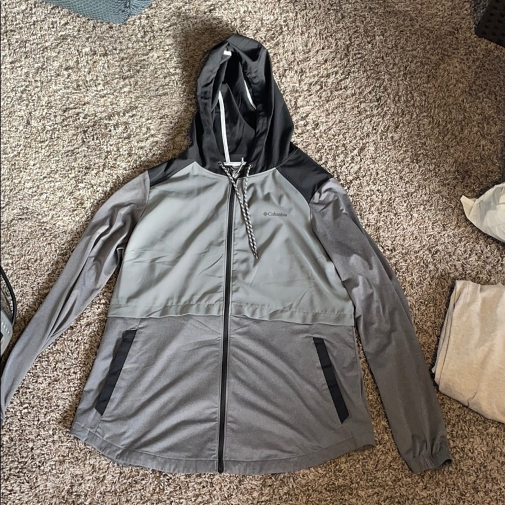 Columbia light coat